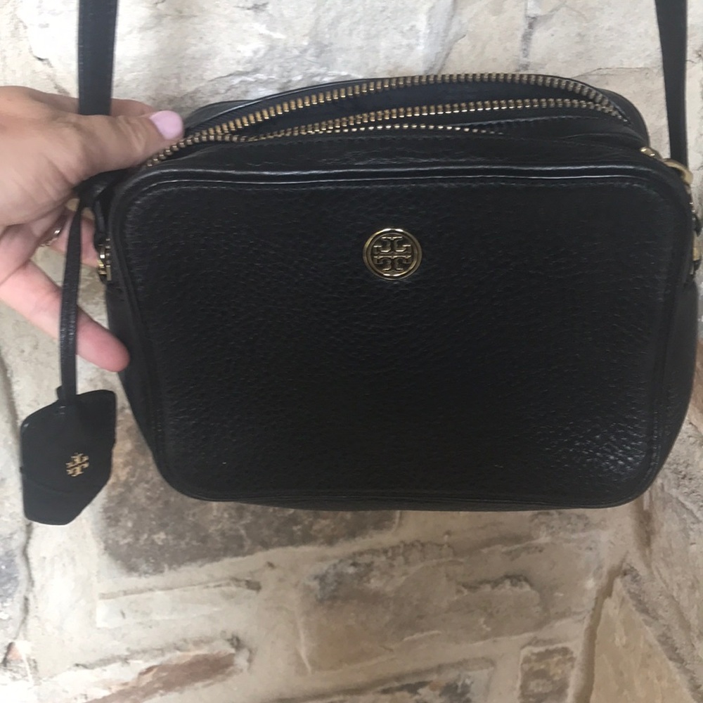 Tory Burch Pebbled Robinson Camera Bag